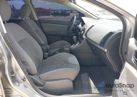 2012 Nissan Sentra 2.0 S z USA, uszkodzony, nr VIN 3N1AB6AP7CL731841